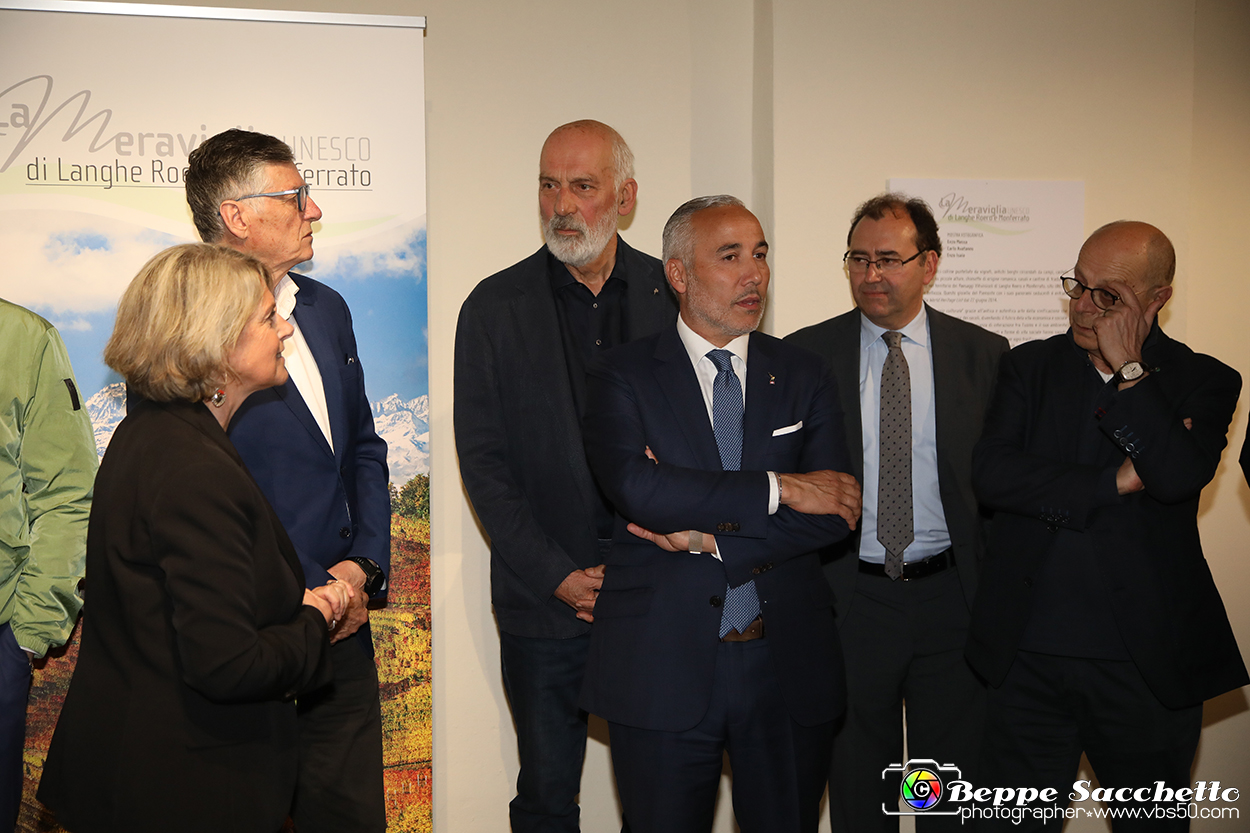 VBS_8833 - La Meraviglia UNESCO di Langhe, Roero e Monferrato.jpg